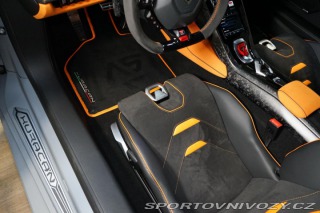 Lamborghini Huracán EVO LP640-4 Lift Ad-Perso 2021