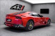 Ferrari 812 Superfast, lift, karbon,
