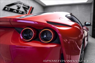 Ferrari 812 Superfast, lift, karbon, 2018