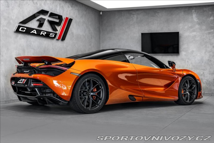 McLaren 720S V8 Bi-Turbo, Lift, karbon 2022