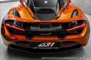 McLaren 720S V8 Bi-Turbo, Lift, karbon 2022