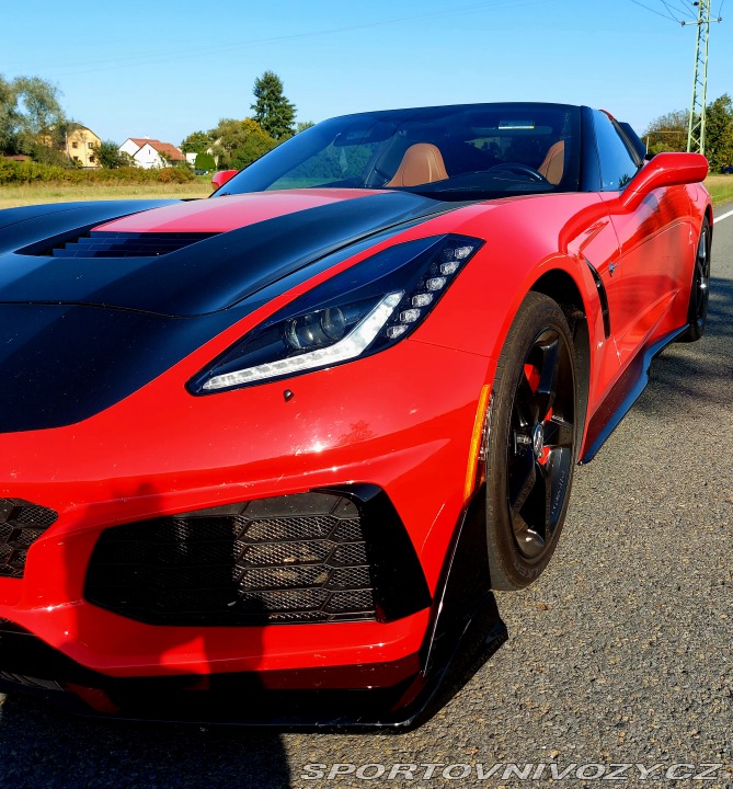 Chevrolet Corvette C7 2013