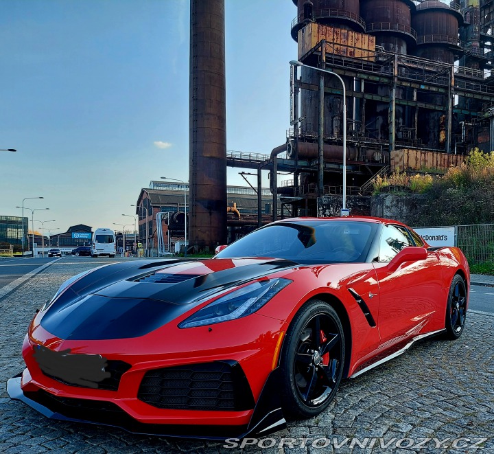 Chevrolet Corvette C7 2014