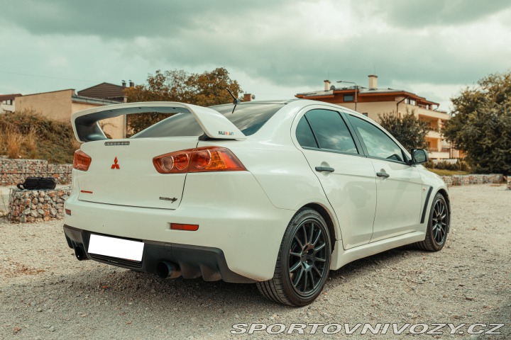 Mitsubishi Lancer EVO Evolution 10RS 2010