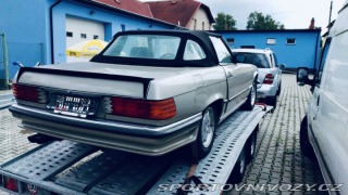 Mercedes-Benz SL 500 (R107) 1986