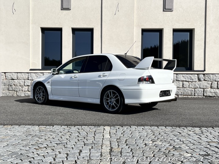 Mitsubishi Lancer EVO 2003
