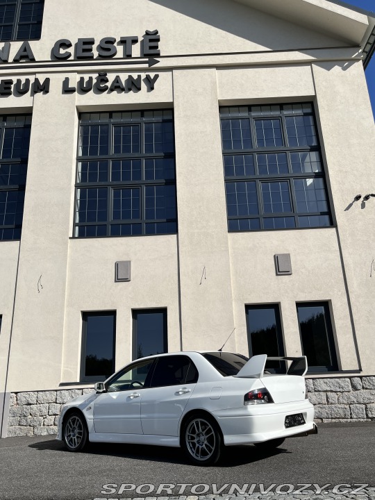 Mitsubishi Lancer EVO 2003