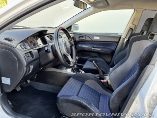 Mitsubishi Lancer EVO  2003