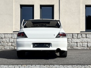 Mitsubishi Lancer EVO  2003
