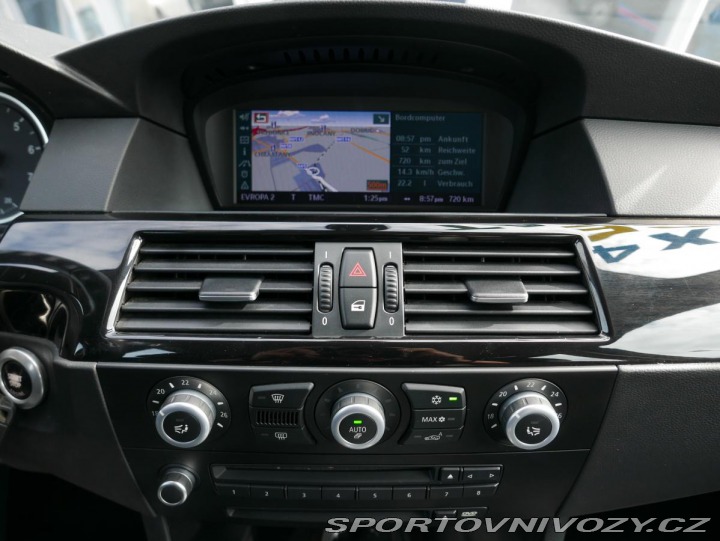 BMW 5 530Xi 200kW Automat REZER 2007