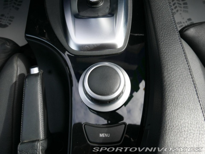 BMW 5 530Xi 200kW Automat REZER 2007