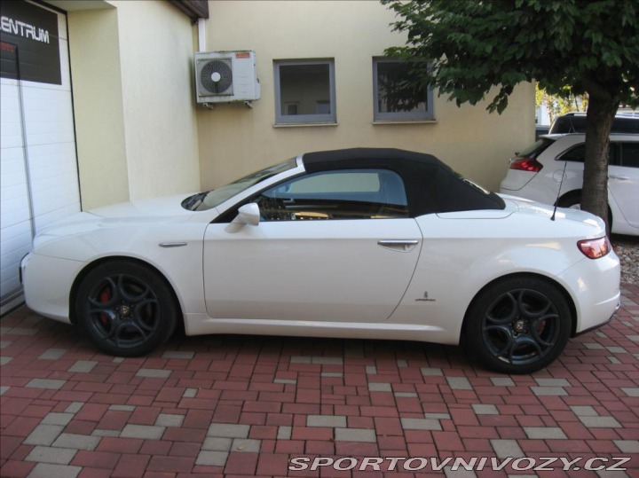 Alfa Romeo Spider 2,2 JTS 185PS Exclusive 2009