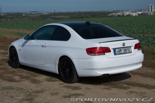 BMW 3 E92 325i 2006