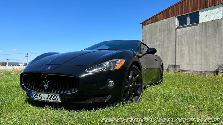 Maserati GranCabrio 4.7 V8