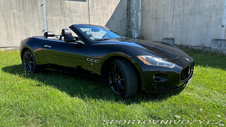 Maserati GranCabrio 4.7 V8 2012