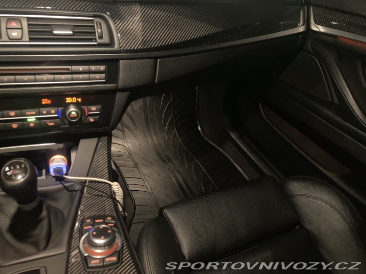 BMW 5 F10 535i 85tis.km 2011