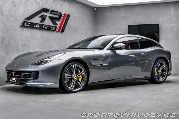 Ferrari GTC4Lusso V12, PANORAMA, VENTILACE,