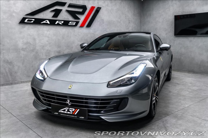 Ferrari GTC4Lusso V12, PANORAMA, VENTILACE, 2021