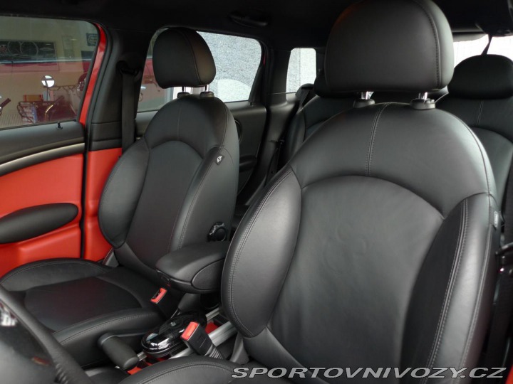 Mini Countryman 1,6-S 135kW Turbo ALL4 Na 2012
