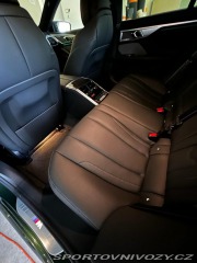 BMW 8  2022