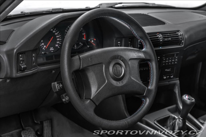 BMW M5 E34 Touring, manuál 6st. 1995