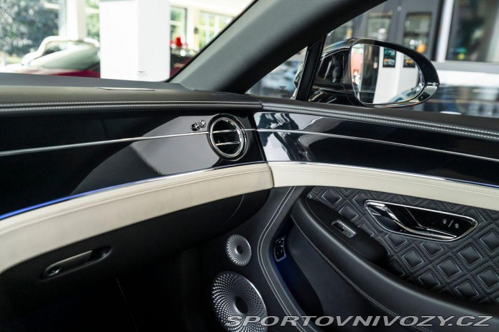 Bentley Continental GT V12/B&O/360/Masáž/ 2019