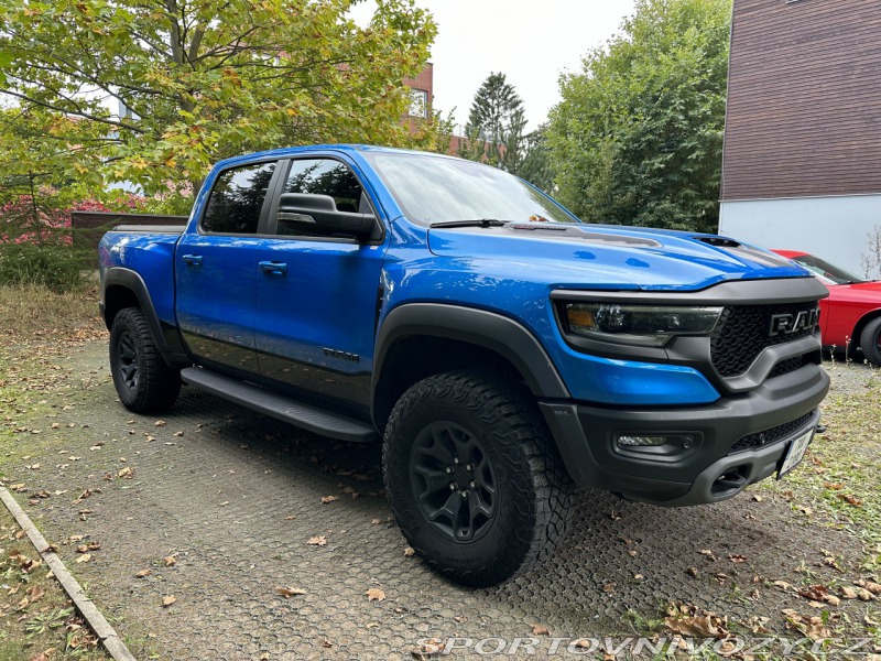 Dodge Ostatní modely RAM, 6.2 TRX, Harman