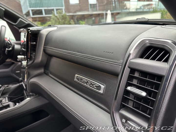 Dodge Ostatní modely RAM, 6.2 TRX, Harman 2021