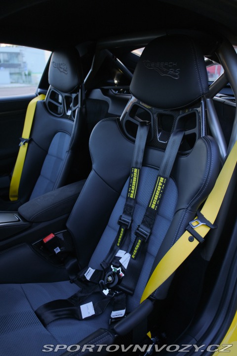 Porsche Cayman GT4 RS 2022