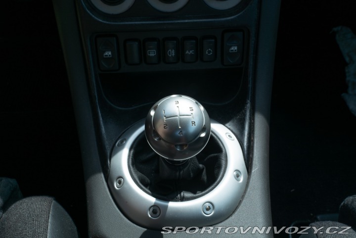 MG TF 2002