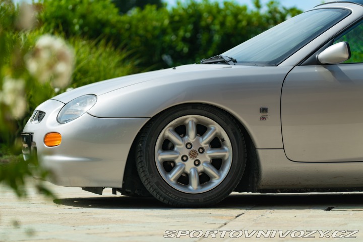 MG TF 2002