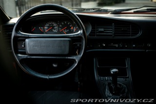 Porsche 944  1988