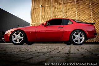 Porsche 944  1988