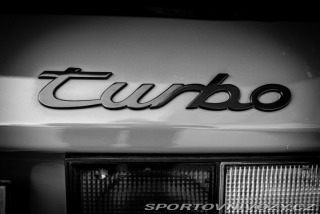 Porsche 944  1988