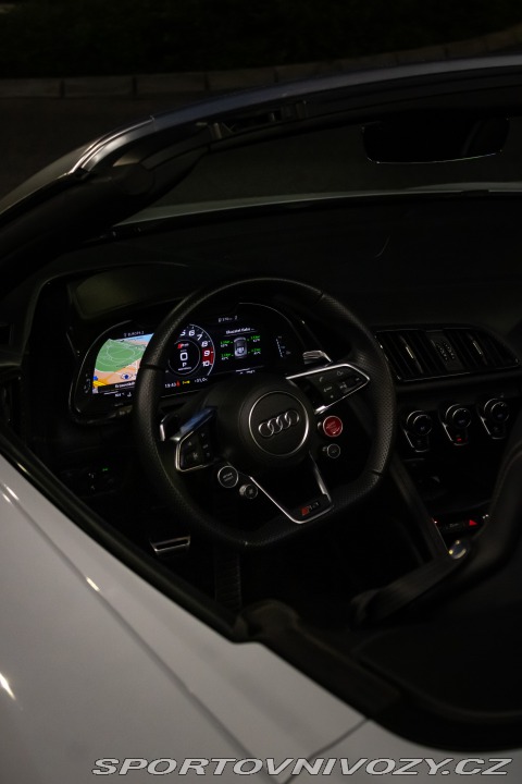 Audi R8 Spyder V10 plus quatro 2018