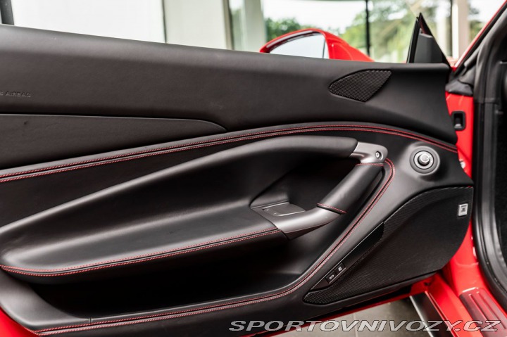 Ferrari F8 Spider/Daytona/Lift/JBL/C 1800