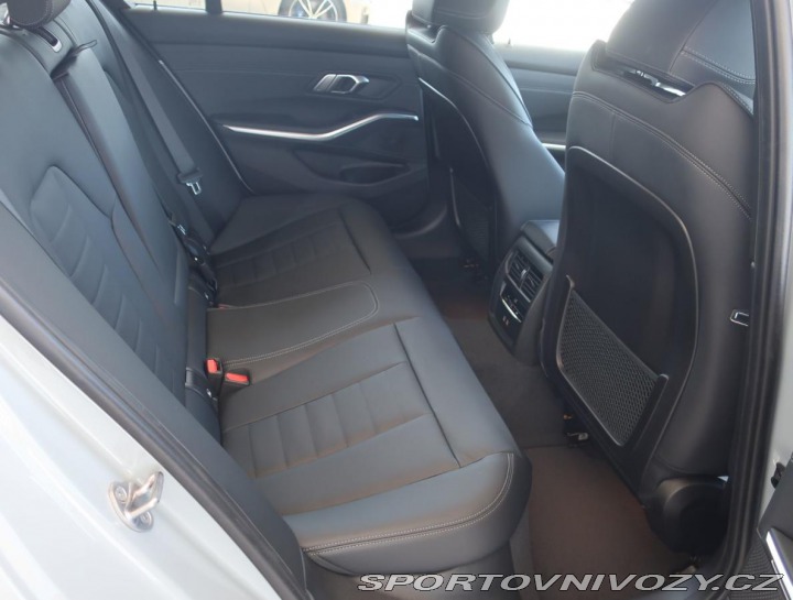 BMW 3 330e M Sport 2024