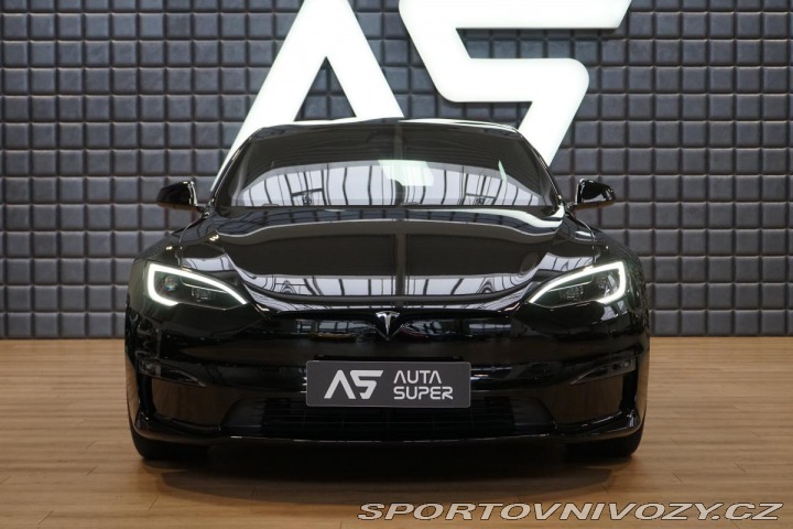 Tesla Model S Plaid 750kW Autopilot Pan 2022