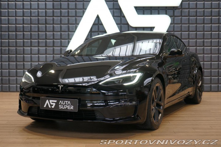 Tesla Model S Plaid 750kW Autopilot Pan 2022