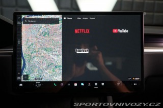 Tesla Model S Plaid 750kW Autopilot Pan 2022