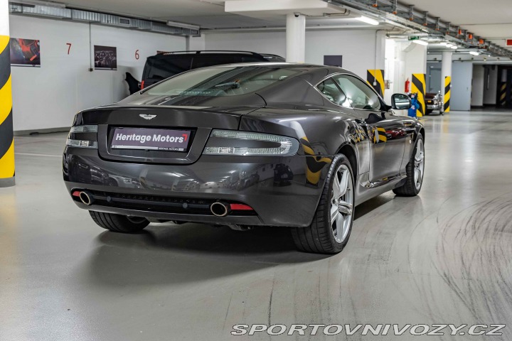 Aston Martin DB9 6.0 V12, nízké km, 2.maj. 2010