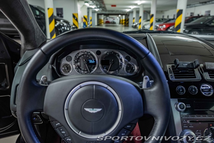 Aston Martin DB9 6.0 V12, nízké km, 2.maj. 2010