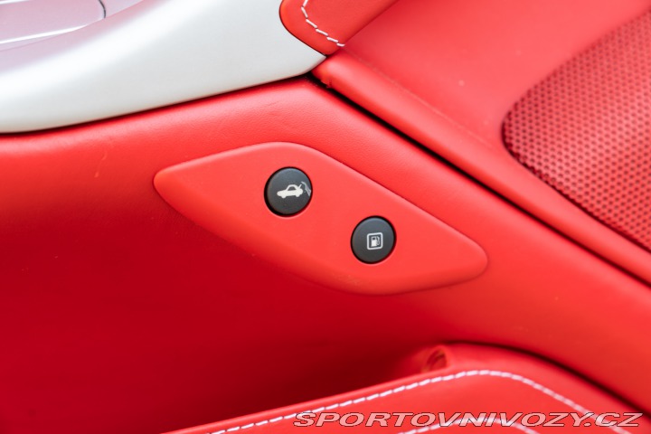 Ferrari F12berlinetta 2014