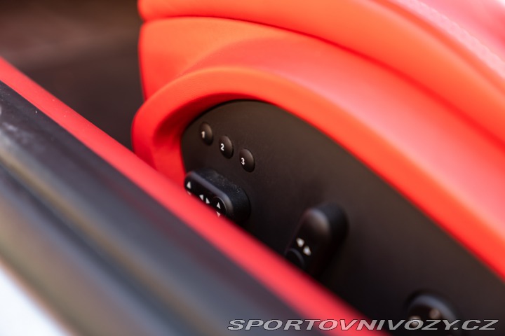 Ferrari F12berlinetta 2014