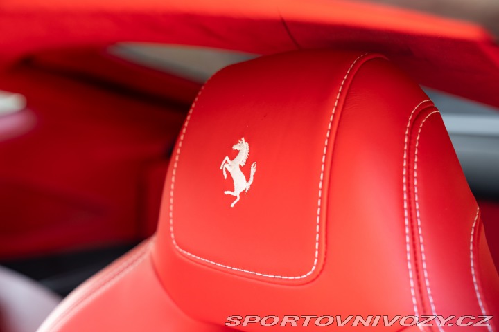 Ferrari F12berlinetta 2014