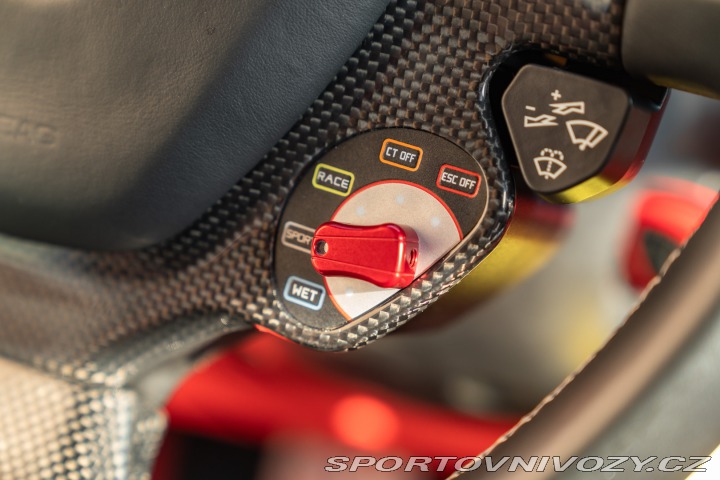 Ferrari F12berlinetta 2014
