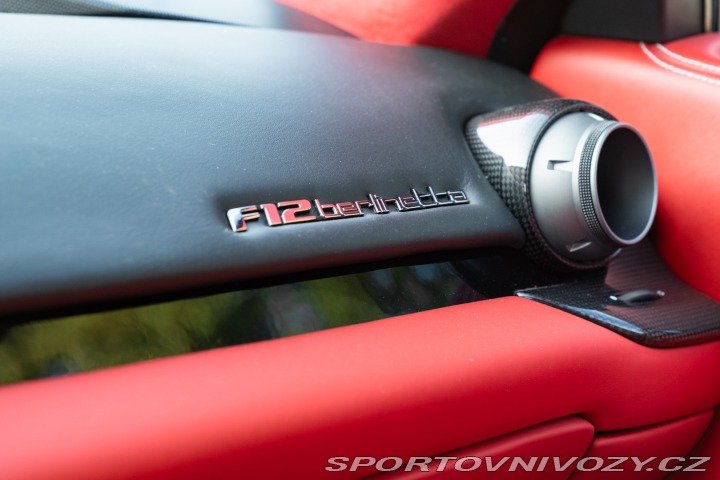 Ferrari F12berlinetta 2014