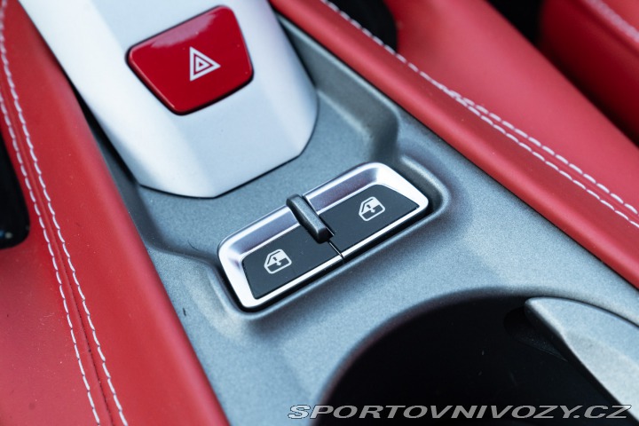 Ferrari F12berlinetta 2014