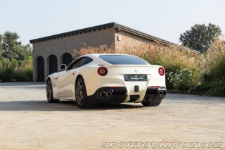 Ferrari F12berlinetta  2014