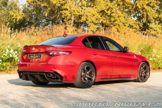 Alfa Romeo Giulia  2017
